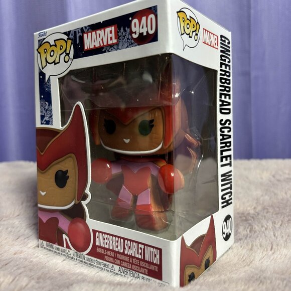Funko POP! Marvel's Gingerbread Scarlet Witch - #940 - Picture 5 of 5